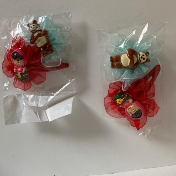 Masha and the Bear hair clips set of 4 - Picture 1 of 7